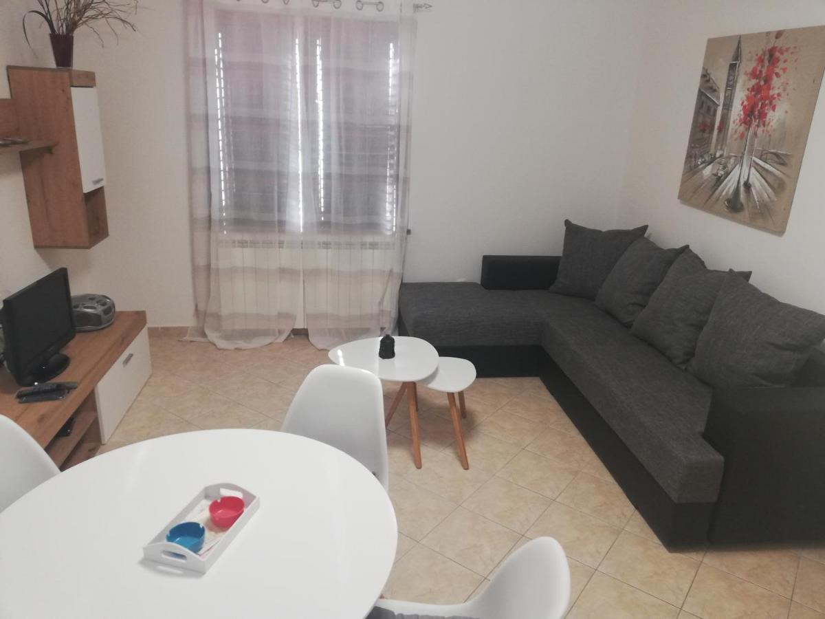 Apartamento Vito Pula Exterior foto